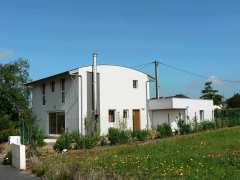 photo de a.typique architecture éco bioclimatique AURAY