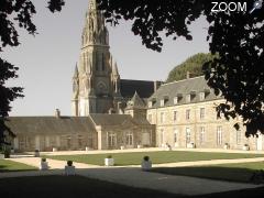 photo de Château de Quintin, deux châteaux dans un même parc