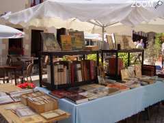 picture of 7ème Marché aux livres aux affiches et cartes postales anciennes